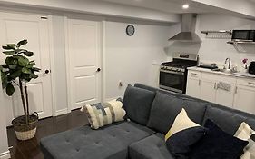 *Cozy, Newly Renovated, Fully Equipped*